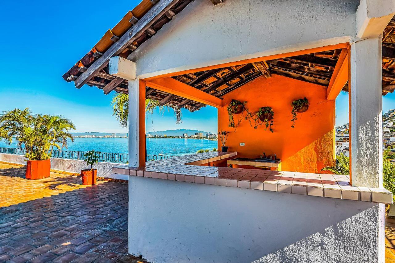Malecon Beach Side Downtown Condo Puerto Vallarta Dış mekan fotoğraf